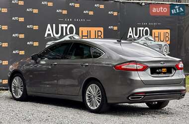 Седан Ford Fusion 2014 в 