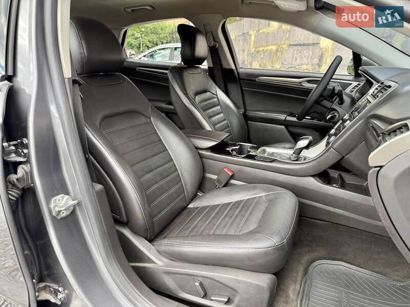 Седан Ford Fusion 2014 в Харкові