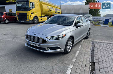 Седан Ford Fusion 2017 в 
