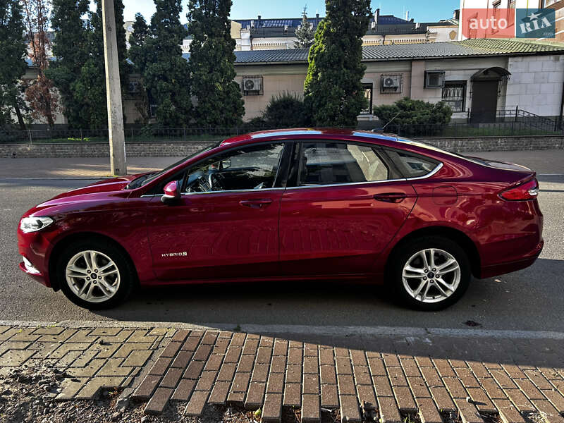 Седан Ford Fusion 2018 в Киеве