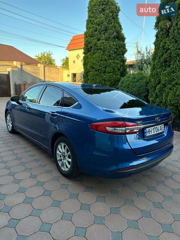 Седан Ford Fusion 2018 в Одессе