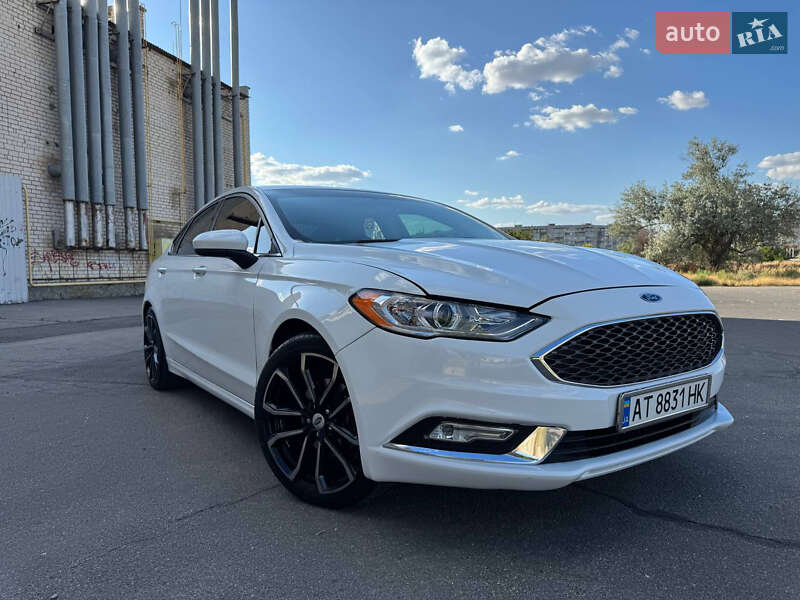 Седан Ford Fusion 2017 в Херсоне