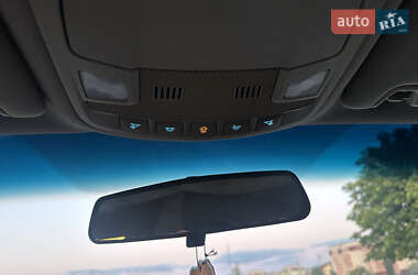 Седан Ford Fusion 2017 в 