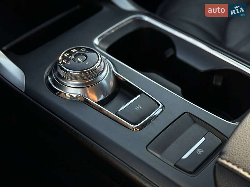 Седан Ford Fusion 2016 в Дніпрі