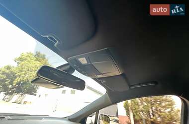 Седан Ford Fusion 2019 в 