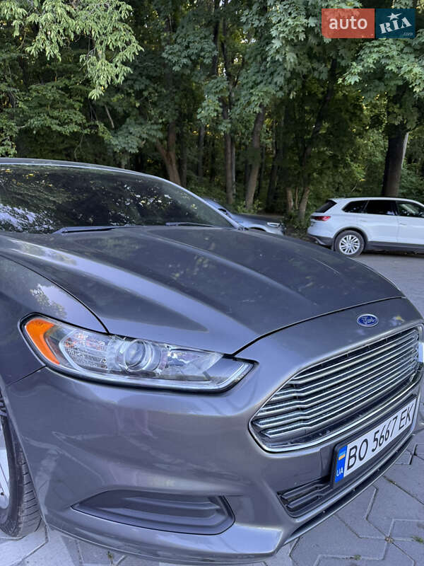 Седан Ford Fusion 2013 в Тернополе