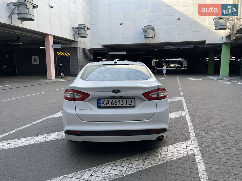 Седан Ford Fusion 2014 в Киеве фото 4 Седан Ford Fusion 2014 в Киеве