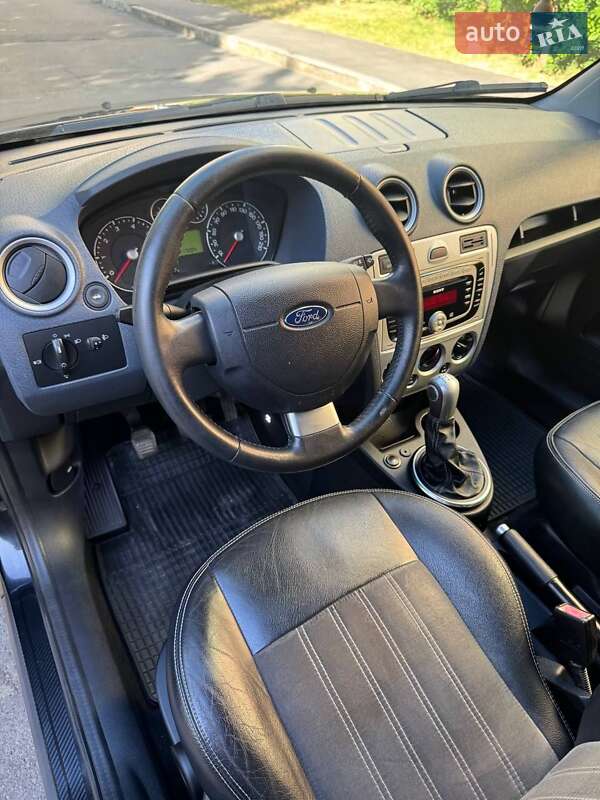 Хэтчбек Ford Fusion 2009 в Виннице