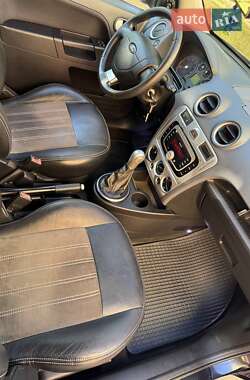 Хэтчбек Ford Fusion 2009 в 