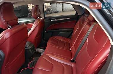 Седан Ford Fusion 2014 в 