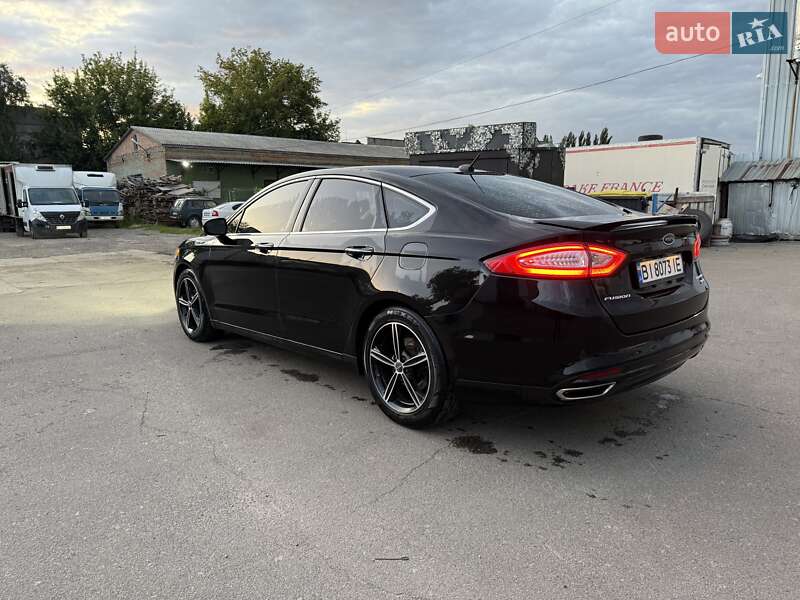 Седан Ford Fusion 2014 в Лохвиці