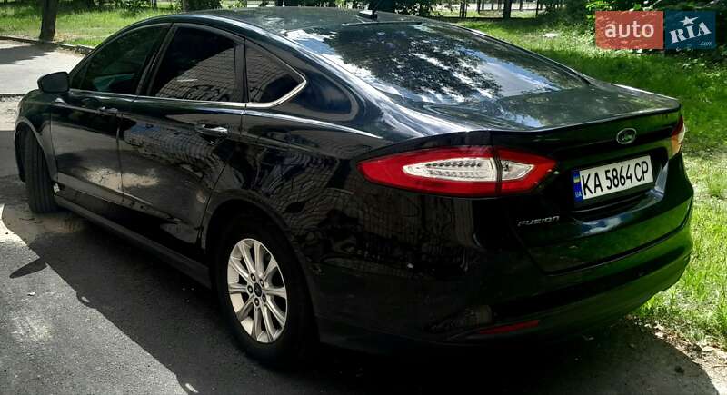 Седан Ford Fusion 2014 в Киеве