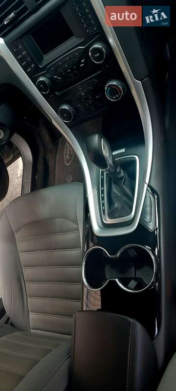 Седан Ford Fusion 2014 в Киеве