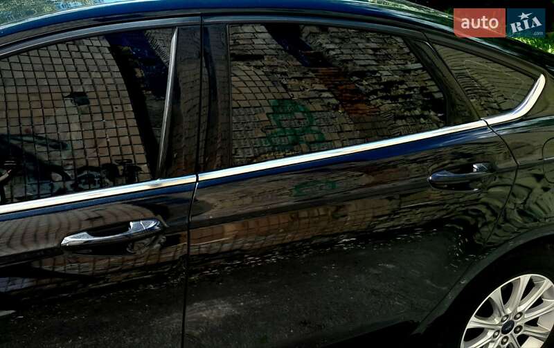 Седан Ford Fusion 2014 в Киеве