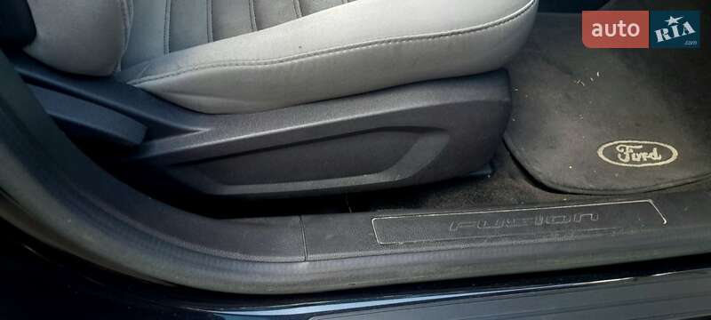 Седан Ford Fusion 2014 в Києві
