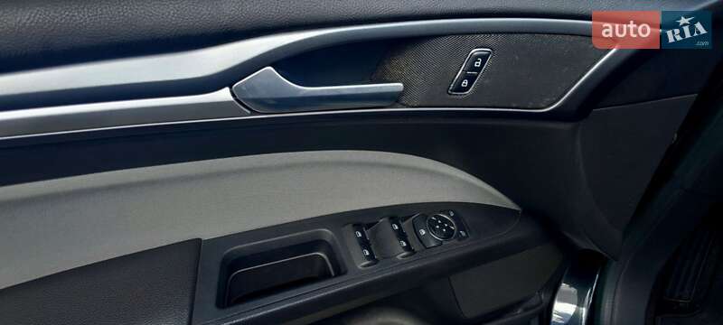 Седан Ford Fusion 2014 в Киеве