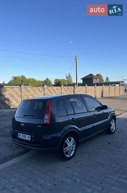 Хэтчбек Ford Fusion 2007 в 