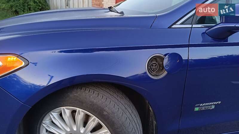 Седан Ford Fusion 2013 в Ковеле