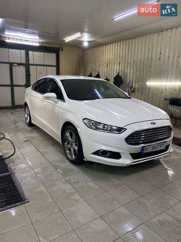 Седан Ford Fusion 2013 в Клавдиевом-Тарасове