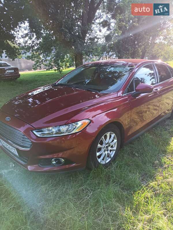 Седан Ford Fusion 2016 в Прилуках