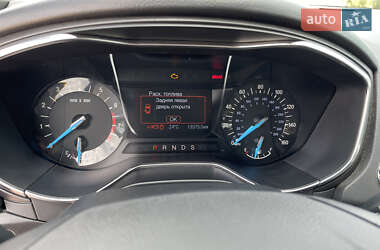 Седан Ford Fusion 2017 в 