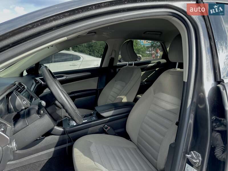 Седан Ford Fusion 2016 в Києві