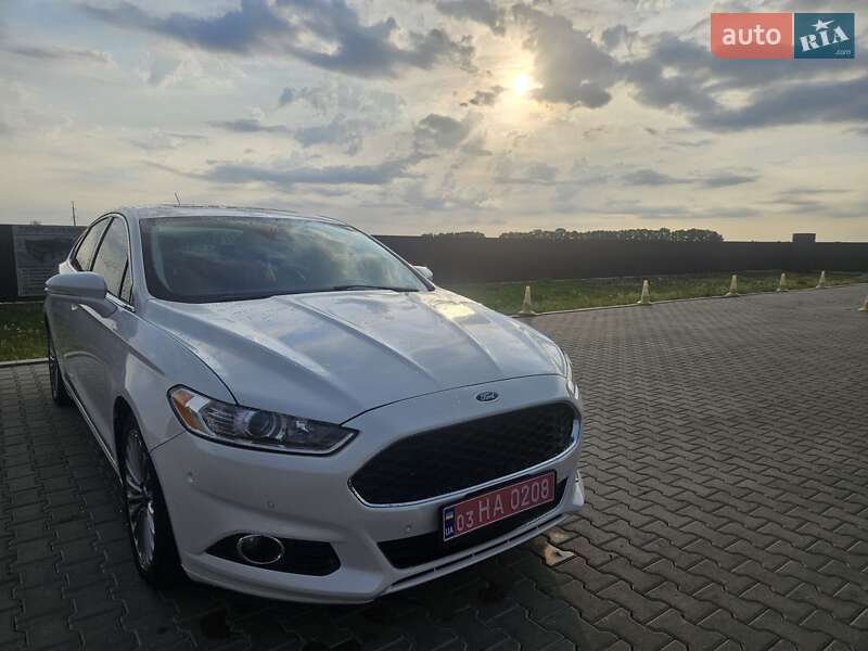 Седан Ford Fusion 2013 в Кагарлыке