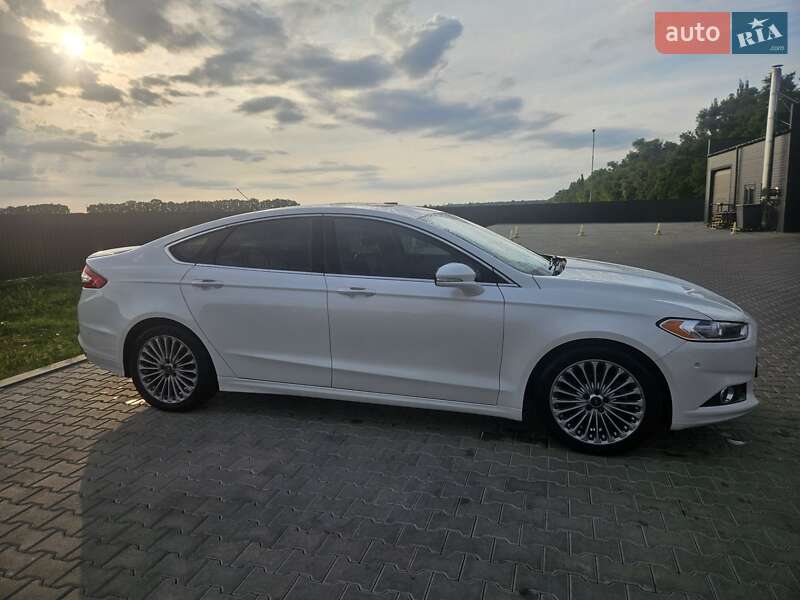Седан Ford Fusion 2013 в Кагарлыке