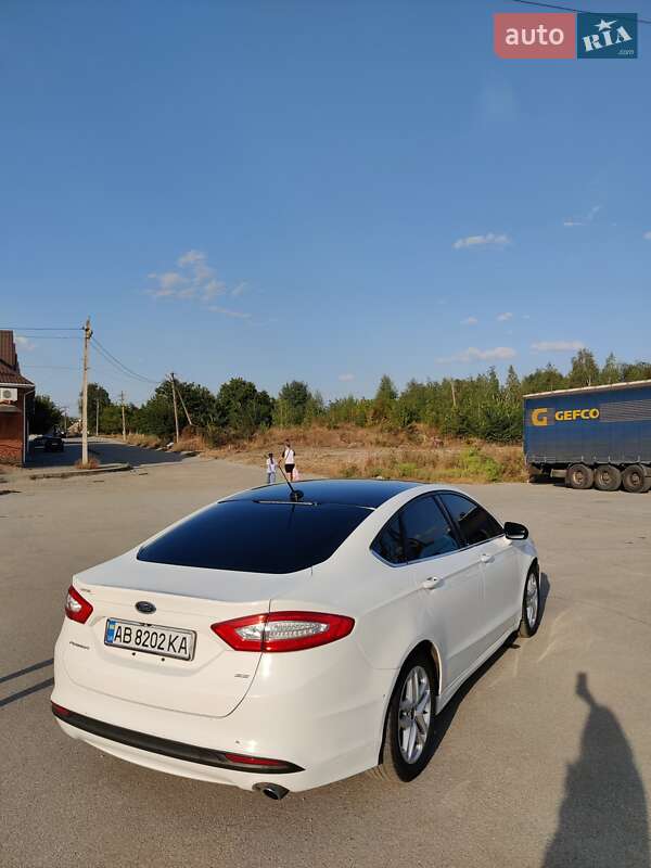 Седан Ford Fusion 2015 в Вінниці