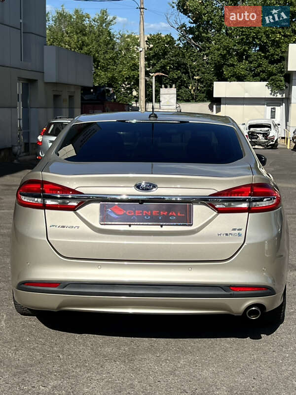 Седан Ford Fusion 2017 в Одесі