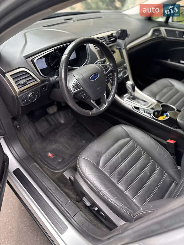 Седан Ford Fusion 2016 в Києві фото 20 Седан Ford Fusion 2016 в Києві