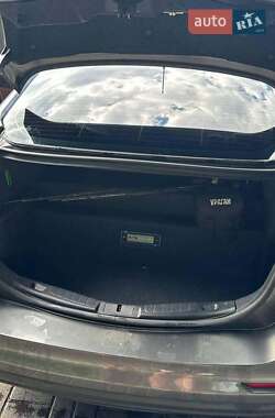 Седан Ford Fusion 2018 в 
