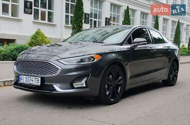 Седан Ford Fusion 2020 в 