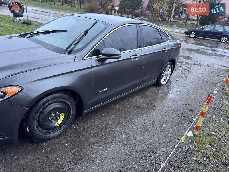 Седан Ford Fusion 2017 в Києві фото 5 Седан Ford Fusion 2017 в Києві