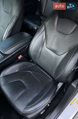 Седан Ford Fusion 2018 в 