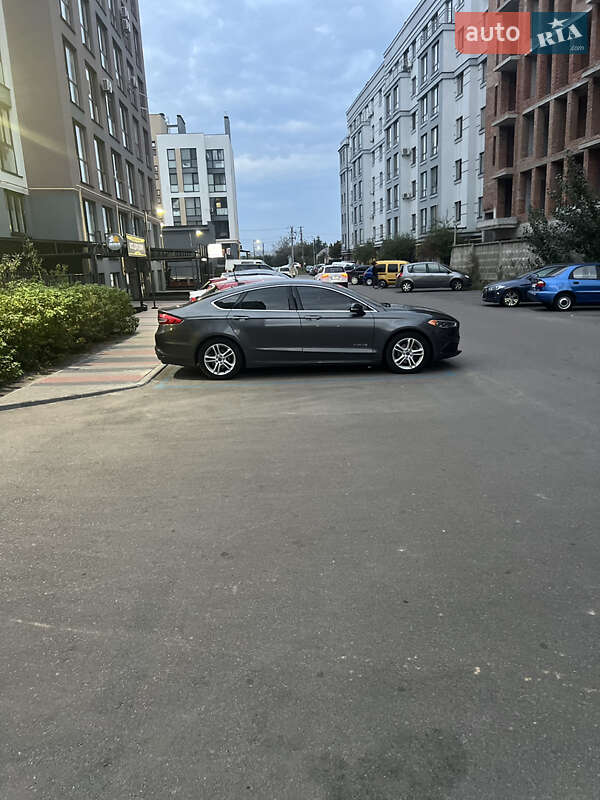 Седан Ford Fusion 2017 в Києві фото 8 Седан Ford Fusion 2017 в Києві