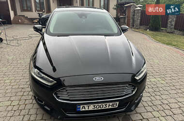 Седан Ford Fusion 2014 в 