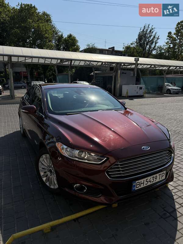 Седан Ford Fusion 2014 в Одессе