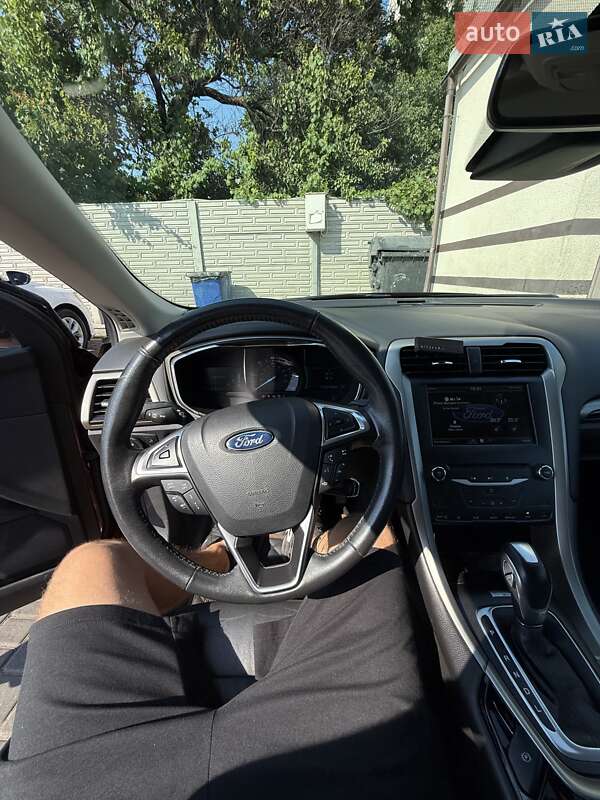 Седан Ford Fusion 2014 в Одессе
