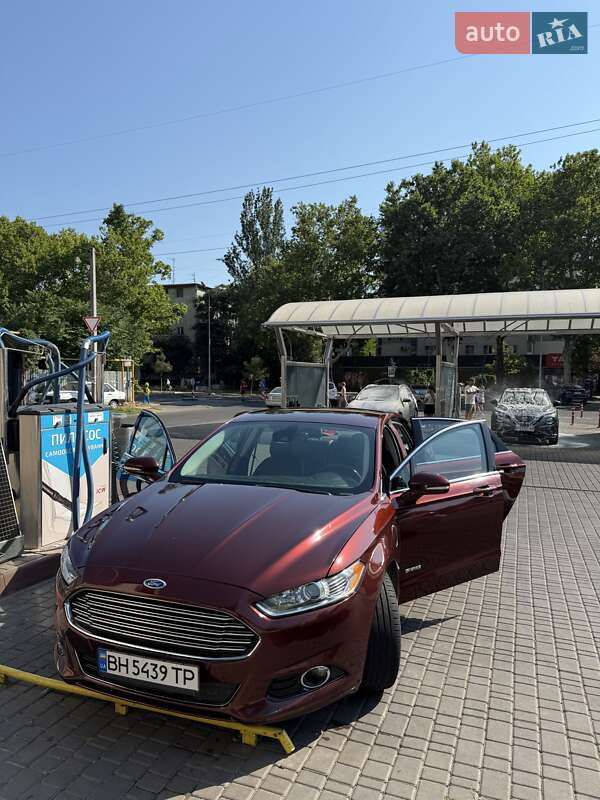 Седан Ford Fusion 2014 в Одессе