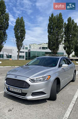 Седан Ford Fusion 2014 в Києві