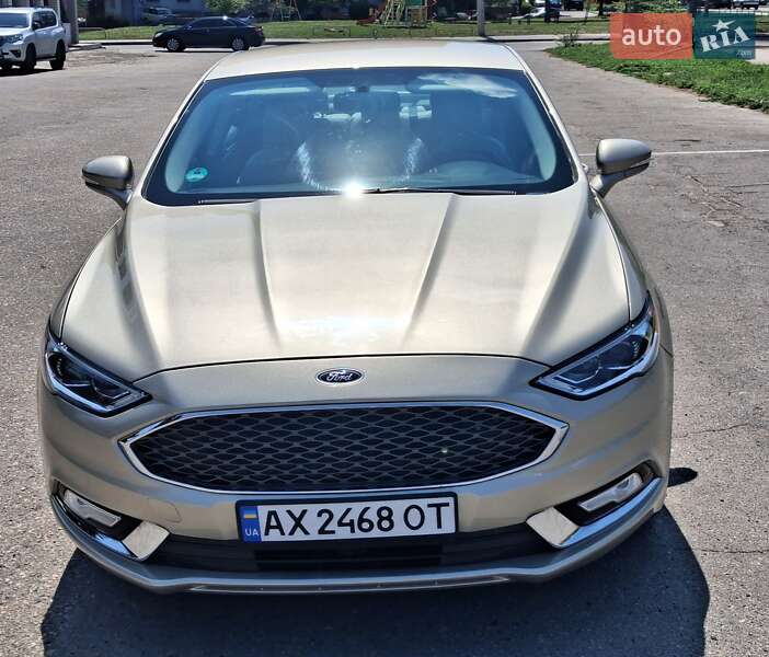 Седан Ford Fusion 2018 в Харькове