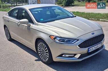 Седан Ford Fusion 2018 в 