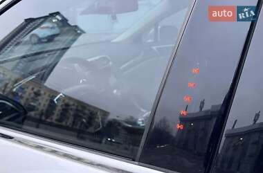 Седан Ford Fusion 2017 в 