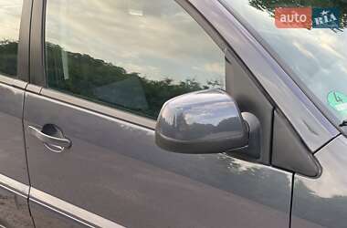 Хэтчбек Ford Fusion 2011 в 