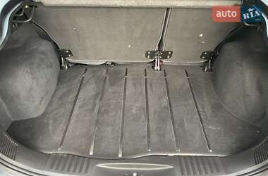 Хэтчбек Ford Fusion 2011 в 