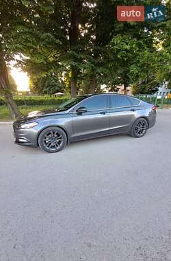 Седан Ford Fusion 2018 в 