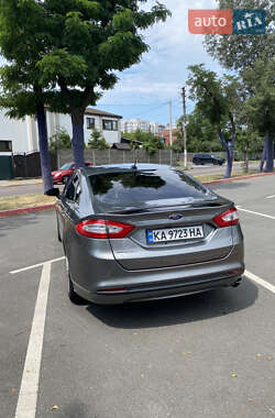 Седан Ford Fusion 2014 в 