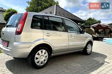 Хэтчбек Ford Fusion 2007 в 