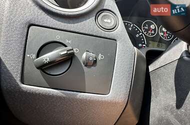 Хэтчбек Ford Fusion 2007 в 